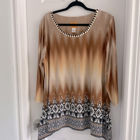 Ruby Rd. Embellished Tunic-XL - Picture 1 of 12